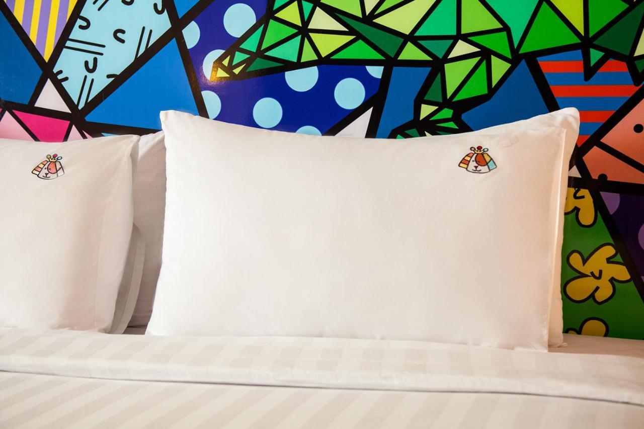 Maxonehotels.Com At Tidar Surabaya Exteriör bild